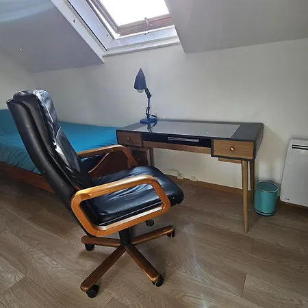 Spacious 1 Bedroom Flat In