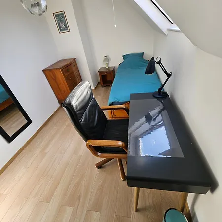 Spacious 1 Bedroom Flat In * Le Pecq